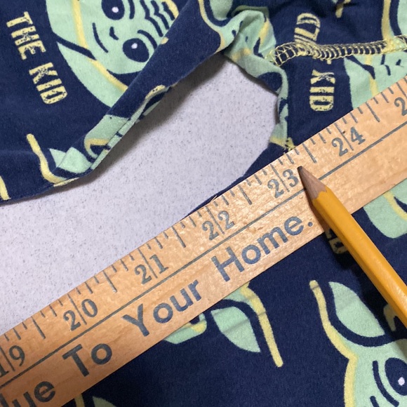 Boy’s Pajamas Lot (4) size large - Picture 4 of 12